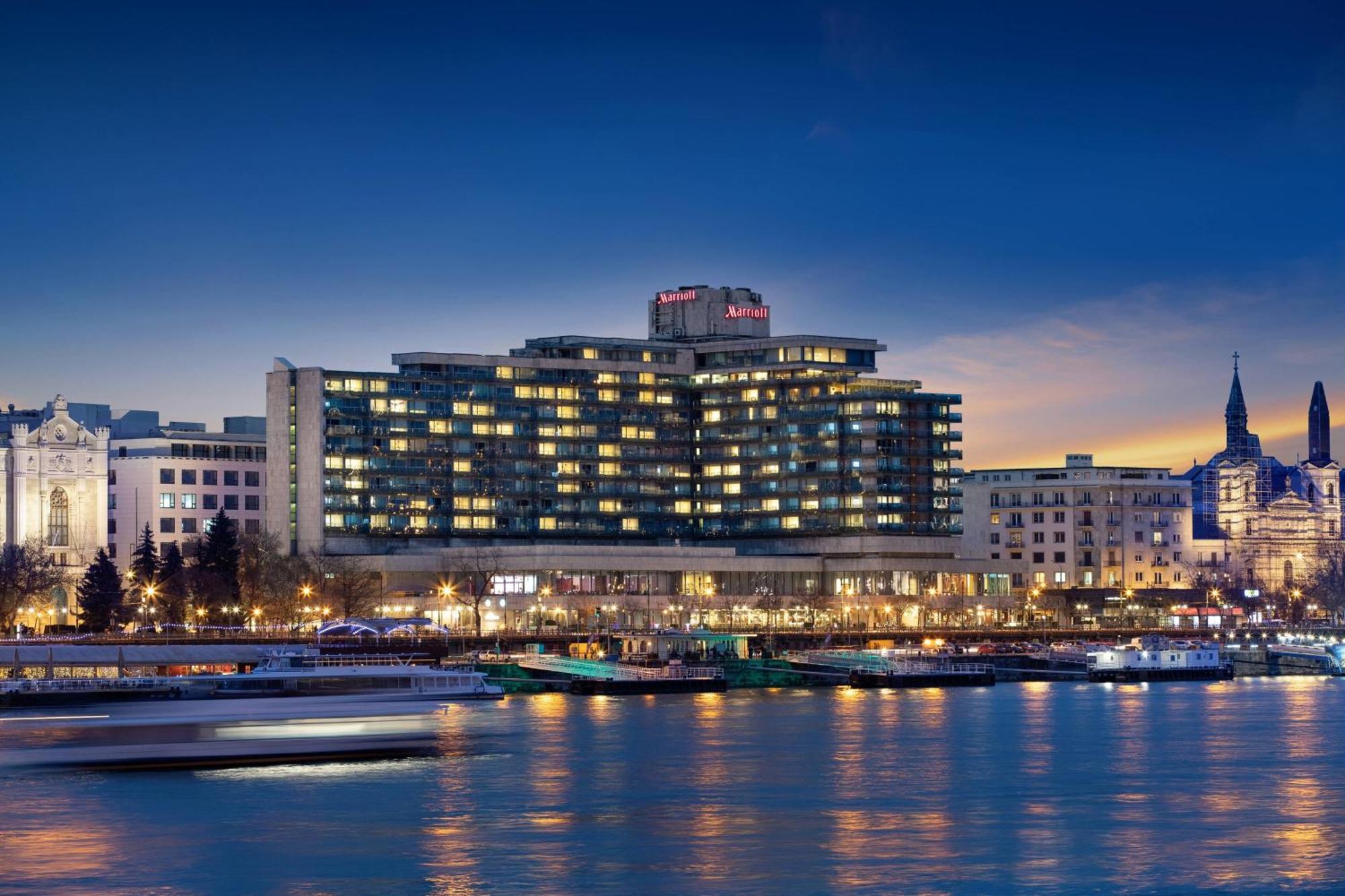 Budapest Marriott Hotel Екстер'єр фото