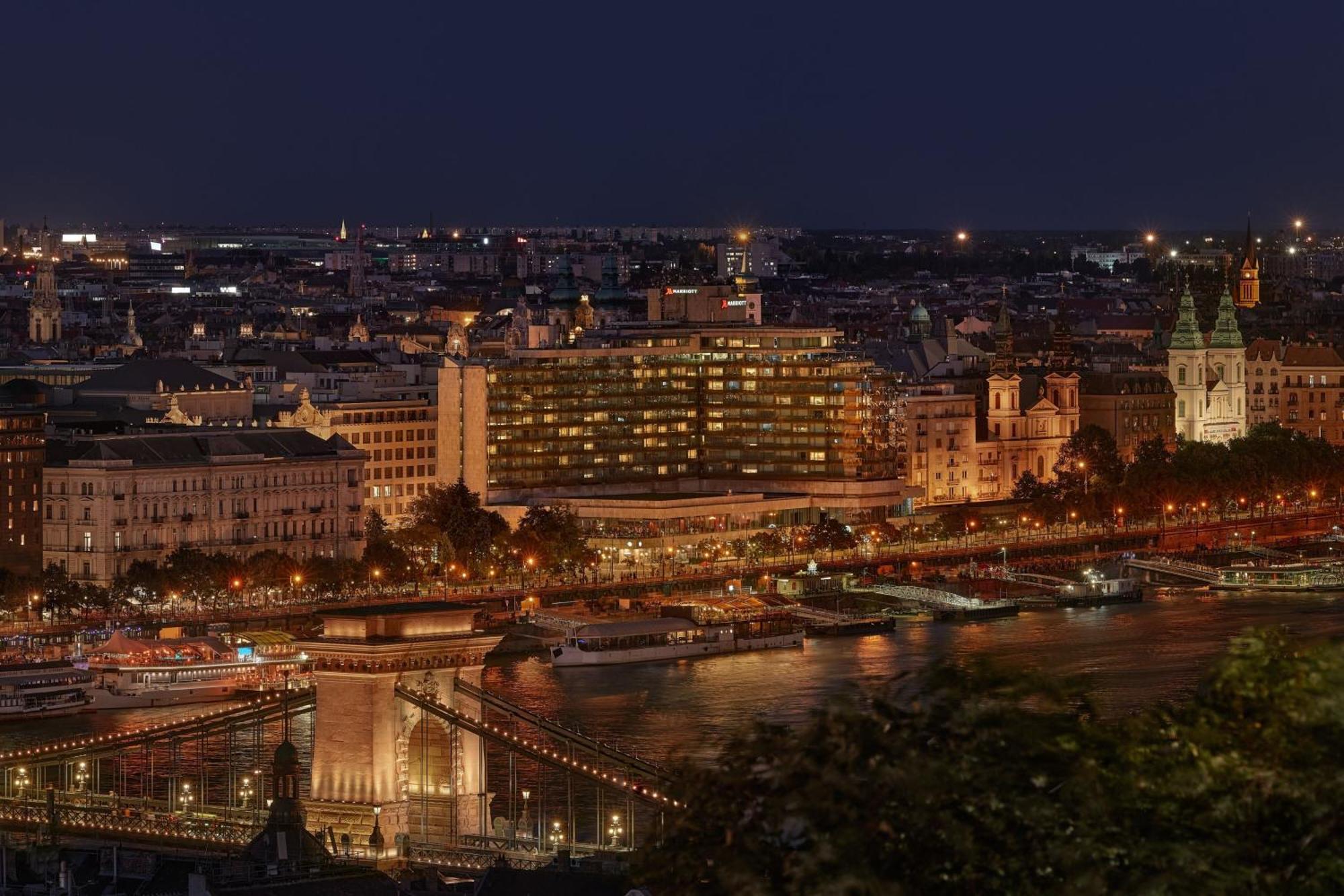 Budapest Marriott Hotel Екстер'єр фото