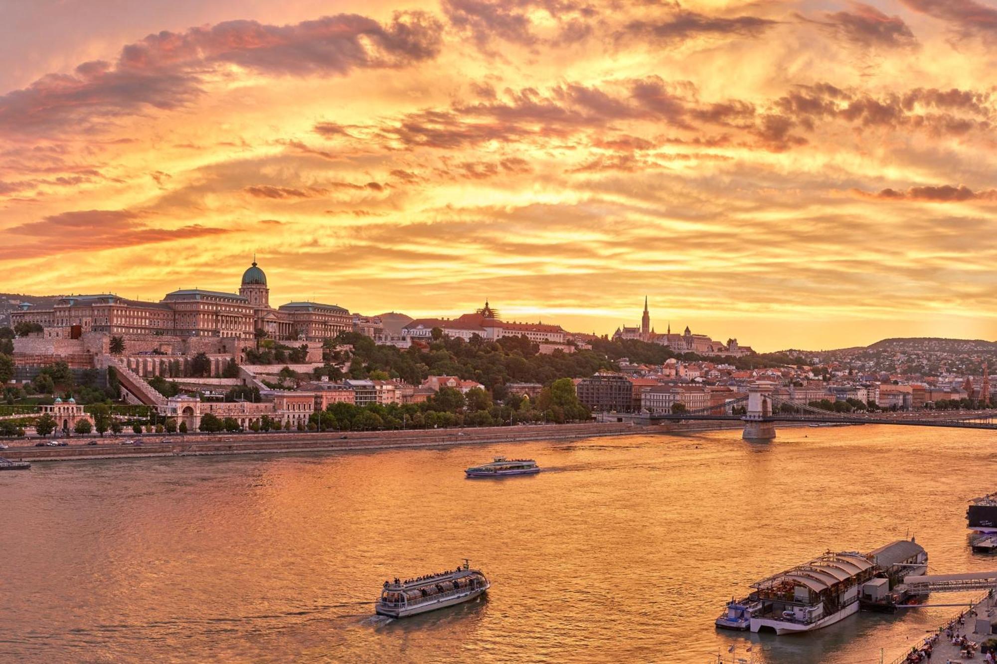 Budapest Marriott Hotel Екстер'єр фото